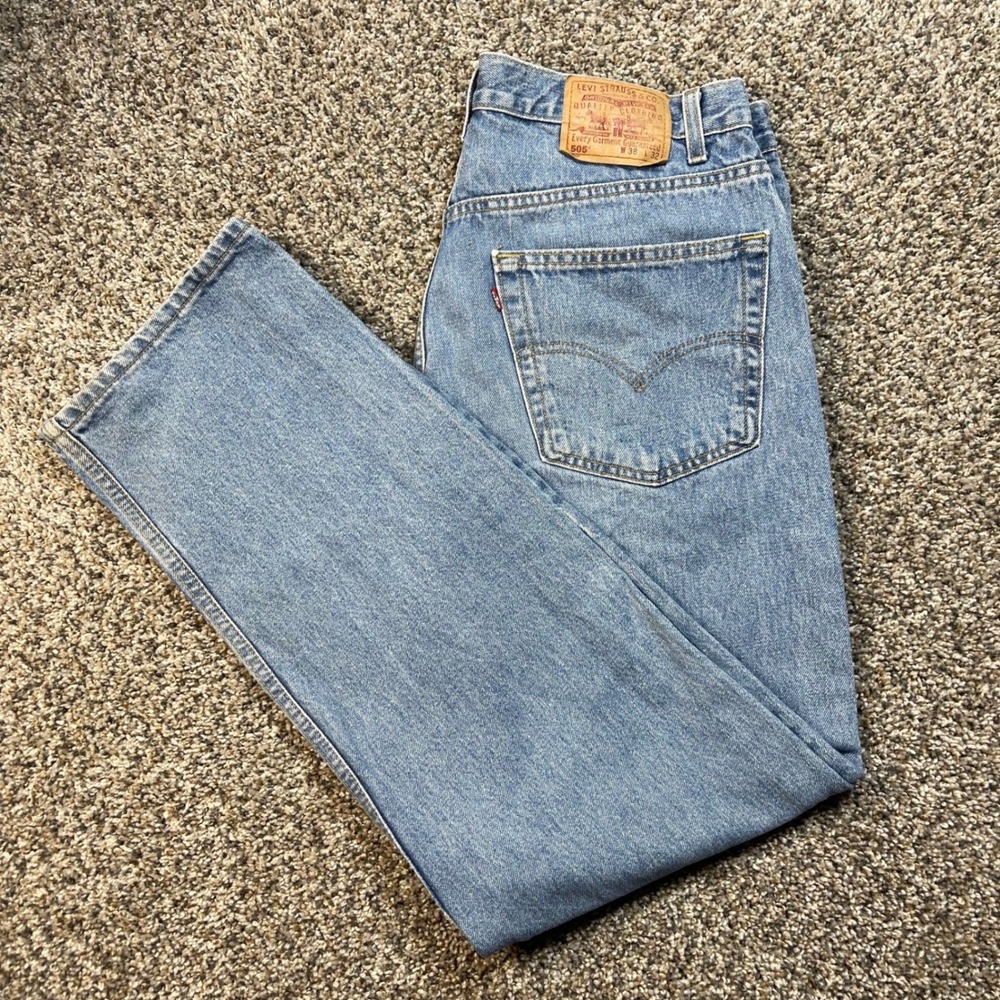 Vintage Levi's 505 Men's 35x31 Jeans Canada Made Regular Straight Leg Blue Denim